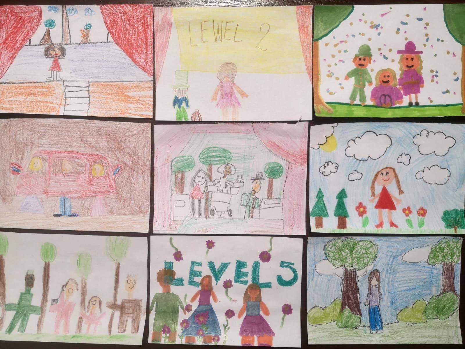 Dziecięce ilustracje przedstawiające różne sceny przygód Karolci.